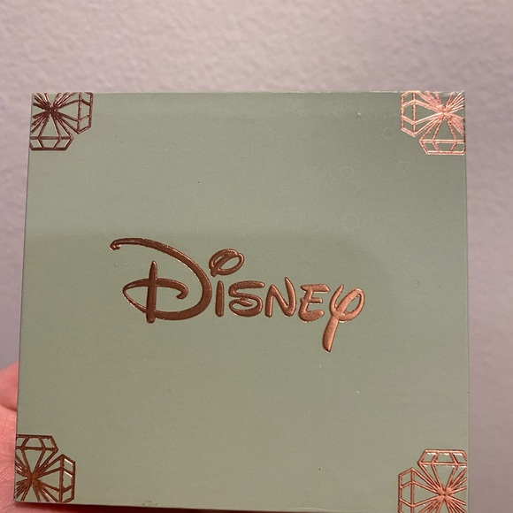 Disney Mickey and Minnie Mouse 🌸 - Picture 3 of 3